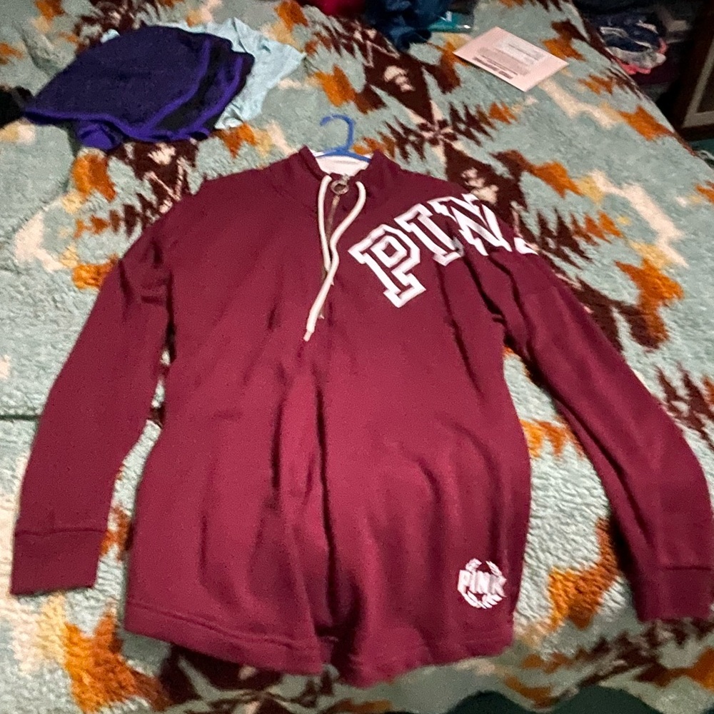 Women’s Pink Sweatshirt